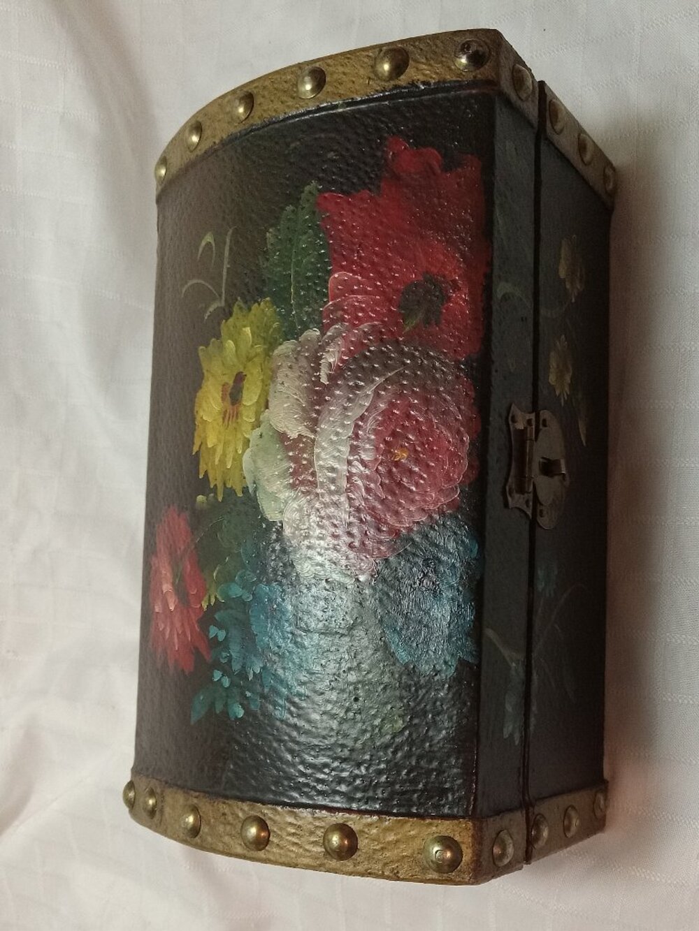 Shabby Chic Hand Painted Wood Floral Treasure Chest Jewelry Trinket Organizer
